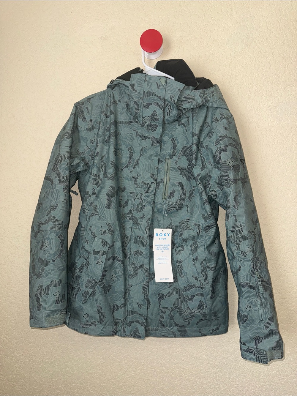 Roxy Jetty Snow Jacket NWT Medium DryFlight 10K Waterproof Floral Print